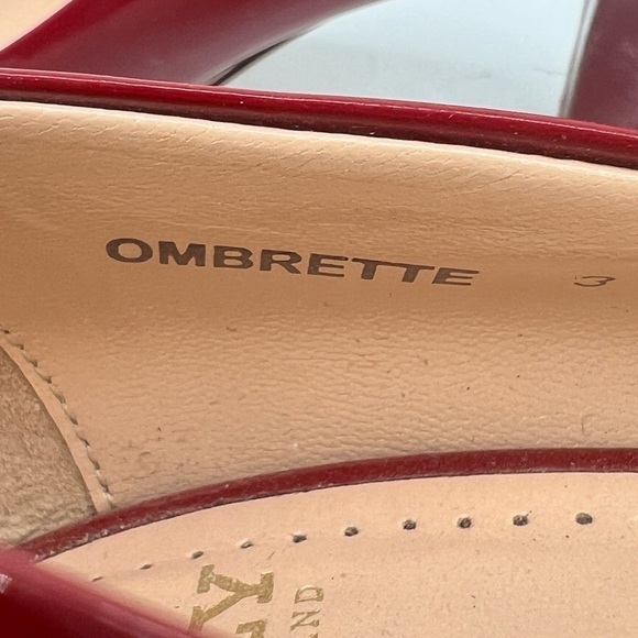 Bally Red Patent Ombrette Leather Pumps Size 35 Women’s - Picture 10 of 11